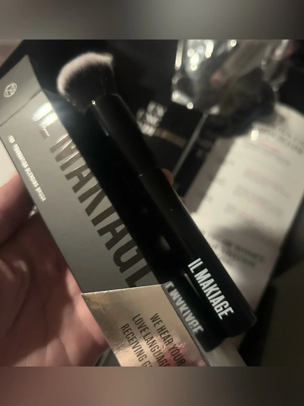 IL Makiage Foundation Blending Brush #100